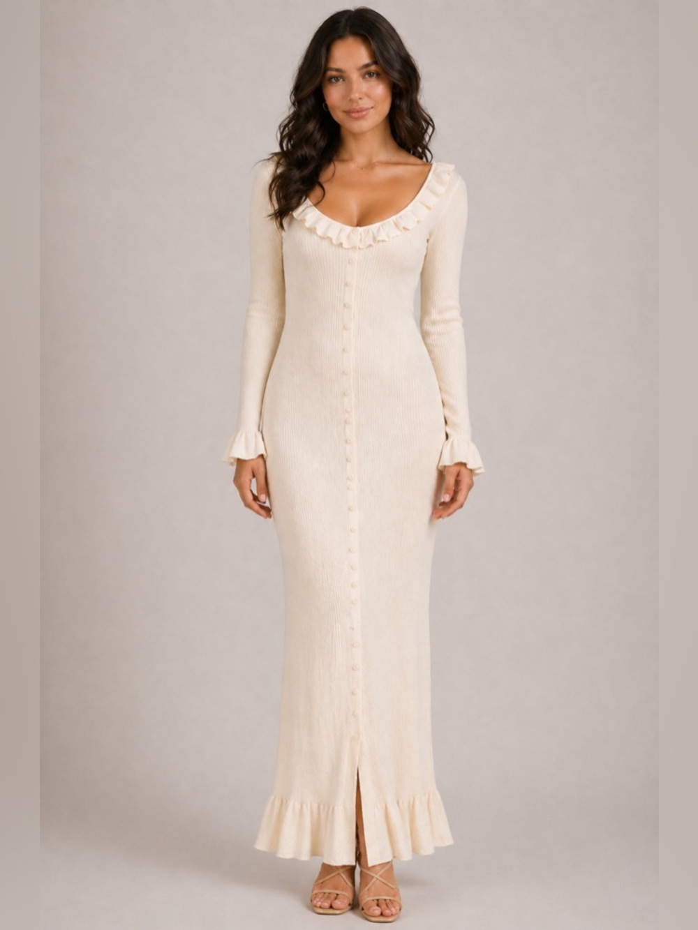 VERY STRETCHY This is a Wenrine long-sleeved, ribbed knit dress with ruffles